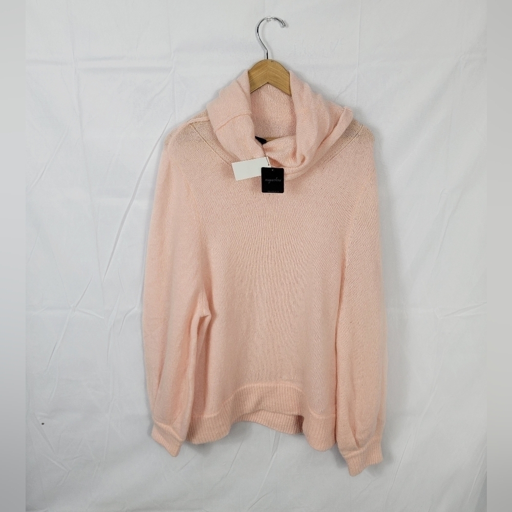 Nwt Womens Medium Magaschoni Pink Sweater